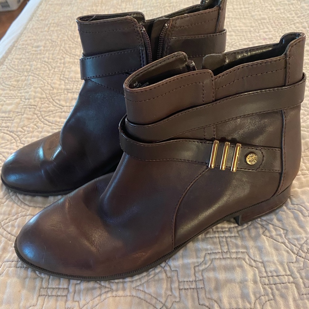 Booties with gold detail